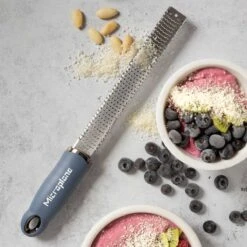 Microplane Premium Reibe / Zester, Denim Blau -Petromax Verkaufsgeschäft microplane premium reibe zester denim blau 1714eb4cd64ed159e04c5eb340e4c3f1