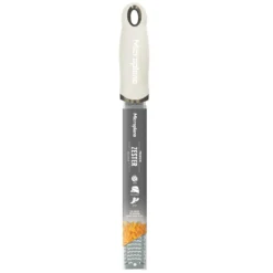 Microplane Premium Reibe / Zester, Kaschmir Beige -Petromax Verkaufsgeschäft microplane premium reibe zester kaschmir beige c0146be1f530dc94e6c48a40d86c15e2