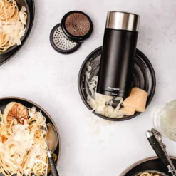 Microplane Universal Mühle 3in1 -Petromax Verkaufsgeschäft microplane universal muehle 3in1 6b845ec120bdd0bac7ef61e549f4baec