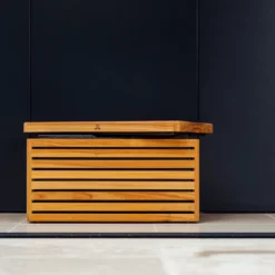 OFYR Kühlbox Teakholz -Petromax Verkaufsgeschäft ofyr kuehlbox teakholz 6a83b47b30425050970359182501359e